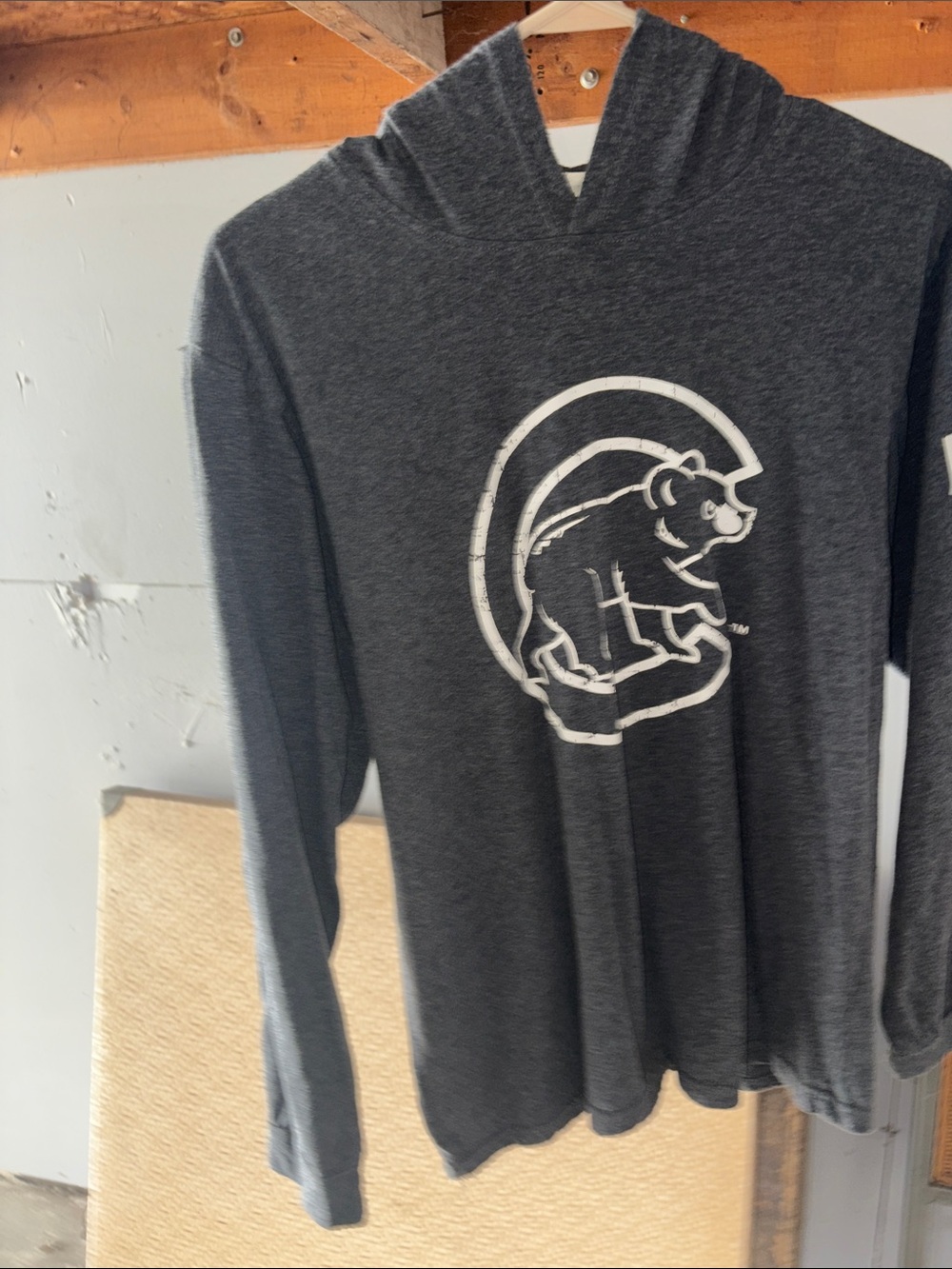 Cubs Long Sleeve Hoodie, Size Women’s XL